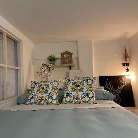 Lungo Tevere Trastevere Confort Apartment Rome Bagian luar foto